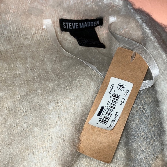 NWT Steve Madden Cream and Tan Cape - Picture 3 of 4